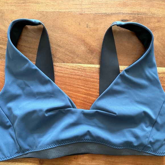 Lululemon, Knix and Athleta XL bra LOT all LIKE NEW - Picture 4 of 4